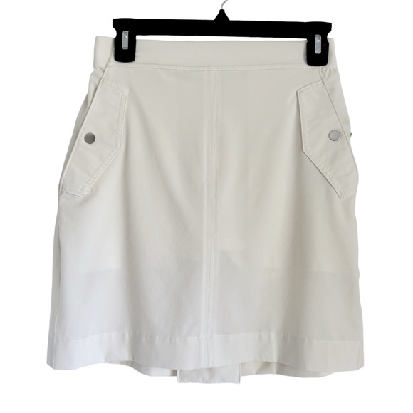 Athleta Vienna Cargo Skort Magnolia White Built in Shorts Size 2 Pockets 305514 - Picture 2 of 11